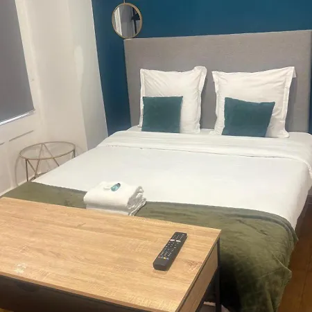 Modern Bright And Fully Renovated * Παρίσι
